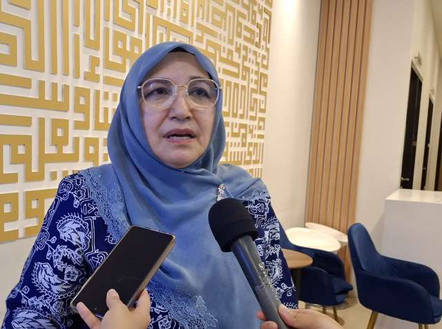 Sikapi Kasus Fantasi Sedarah, Prof Amany Ingatkan Bahaya Konten Negatif Sikapi Kasus Fantasi Sedarah, Prof Amany Ingatkan Bahaya Konten Negatif