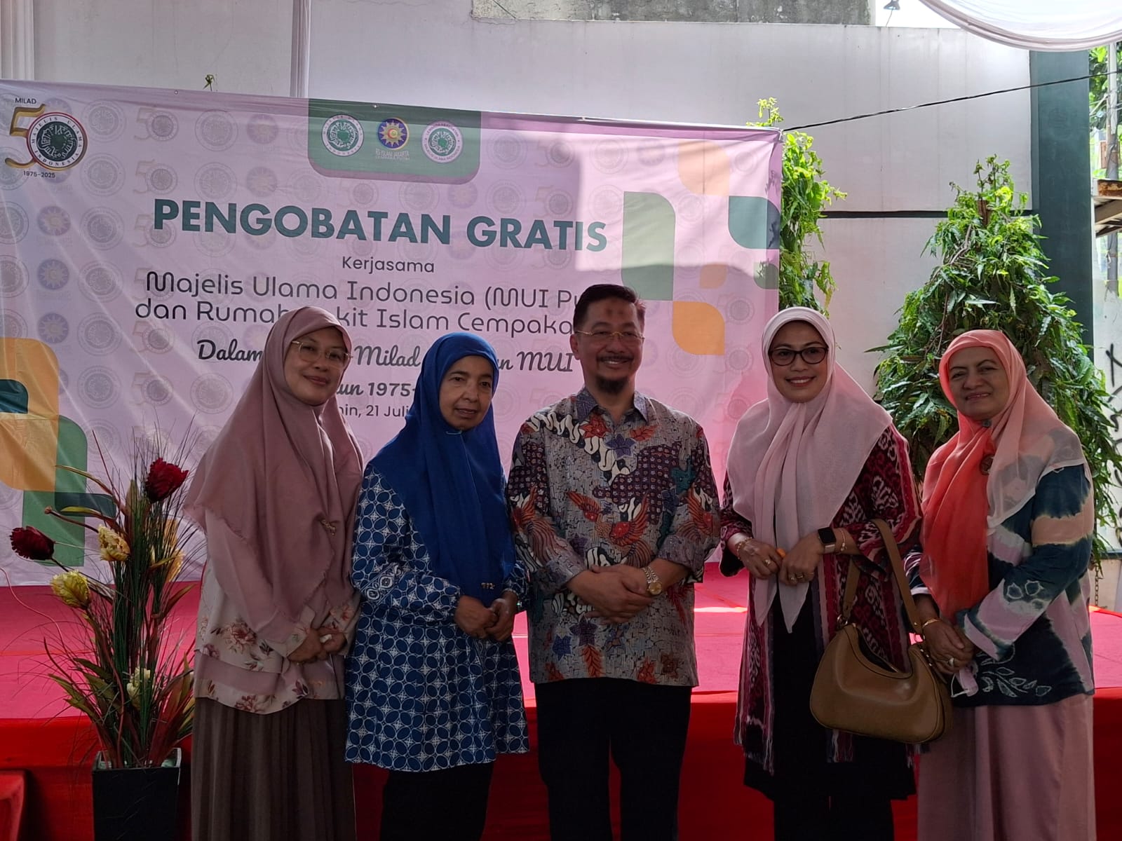 Gelar Pengobatan Massal Gratis, RSIJ: Kami Selalu Terbuka untuk Bekerja Sama dengan MUI