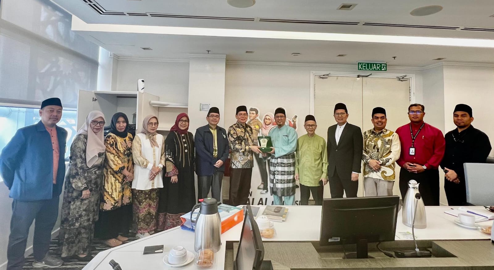 Perkuat Sertifikasi Halal Negara Serumpun: Indonesia Pusat Halal Dunia