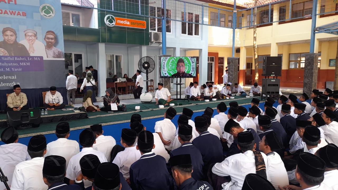 Workshop Kaligrafi LSBPI MUI, Kang Abik: Tujuan Seni Islam yang Paling Mendasar adalah Tauhid Workshop Kaligrafi LSBPI MUI, Kang Abik: Tujuan Seni Islam yang Paling Mendasar adalah Tauhid