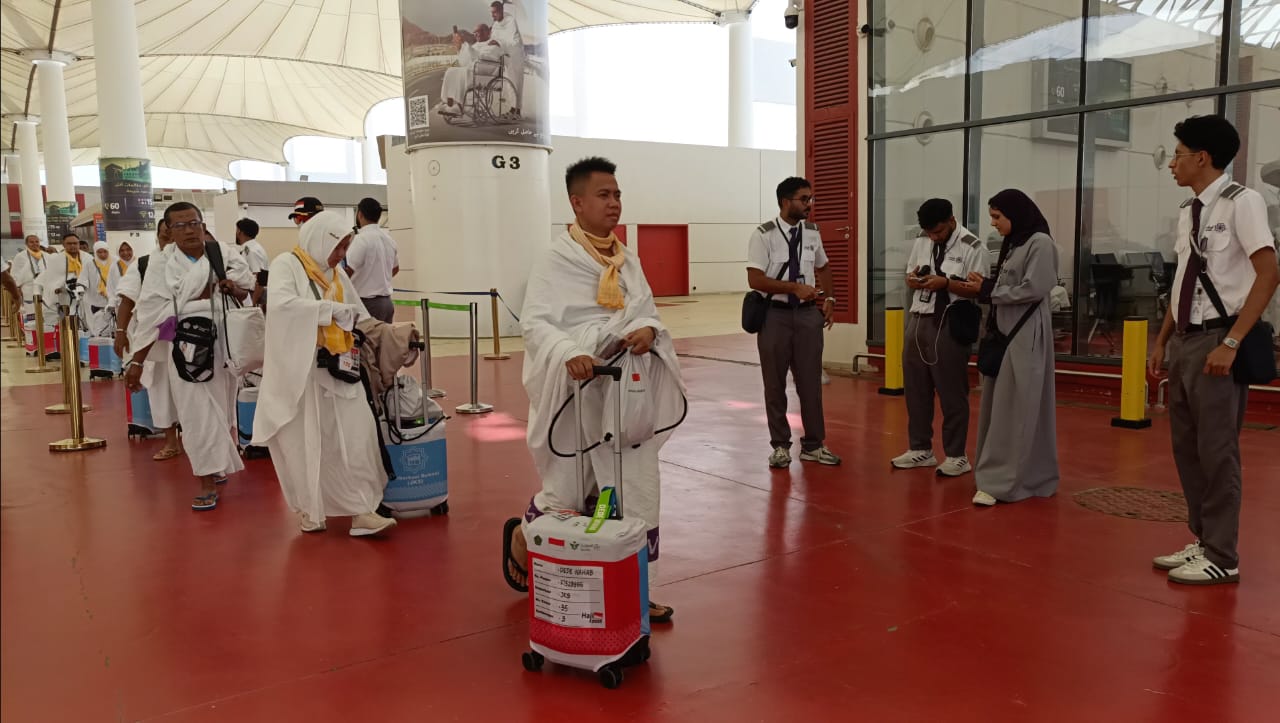 Jelang Pemondokan di Arafah, Petugas dan Syarikah Fiksasi Data Jamaah Haji Jelang Pemondokan di Arafah, Petugas dan Syarikah Fiksasi Data Jamaah Haji