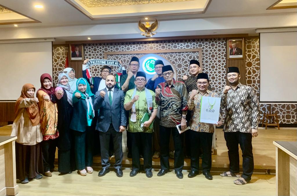 Kunjungi MUI, Organisasi Internasional Pro-Gaza Ajak Kerjasama untuk Operasi Bantuan Kemanusiaan Kunjungi MUI, Organisasi Internasional Pro-Gaza Ajak Kerjasama untuk Operasi Bantuan Kemanusiaan
